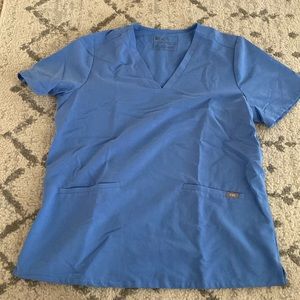 FIGS Scrub Top Size Large